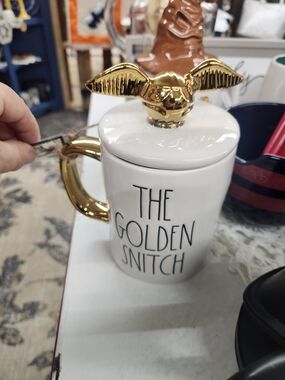 Golden Snitch Ceramic Mug with Lid and Gold Accents
